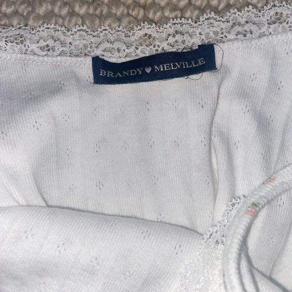 brandy melville rare floral tank - Picture 3 of 3